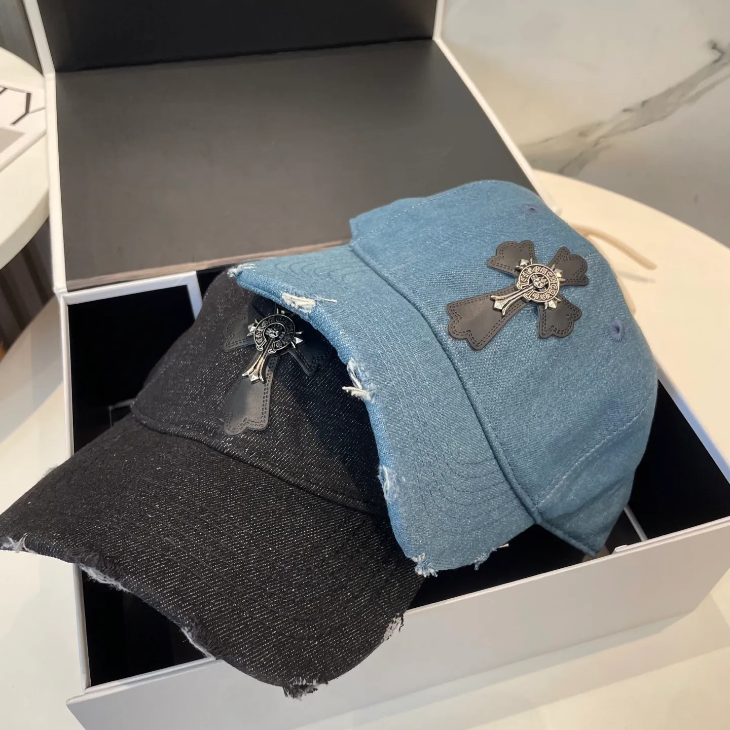 P60 Croxin's new high-quality washed denim baseball cap, high-end customized version! The same style as the internet celebrity fashion blogger! Wall crack recommended! Great quality! Head circumference 57cm